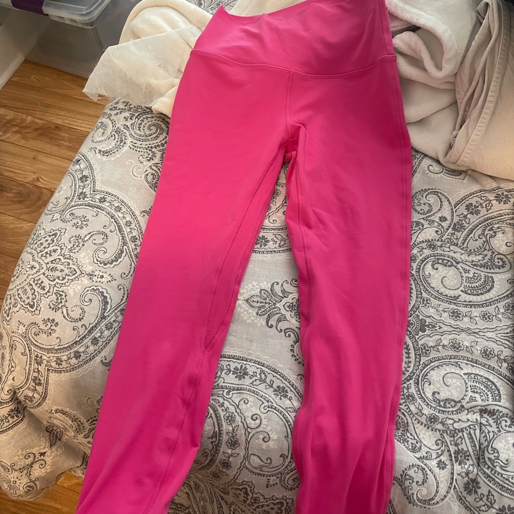 Lululemon 25” align leggings sonic pink size 6